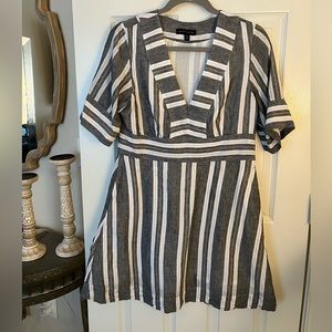 Short V-Neck Striped A-line Banana Republic Dress - Size 8